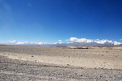 12 Phola Gangchen and Shishapangma Mountain Range To Gang Benchen From Just Before Peiko Tso The mountain range from Phola Gangchen and Shishapangma to Gang Benchen dominates the western horizon from just before Peiko Tso on the way to Kailash.